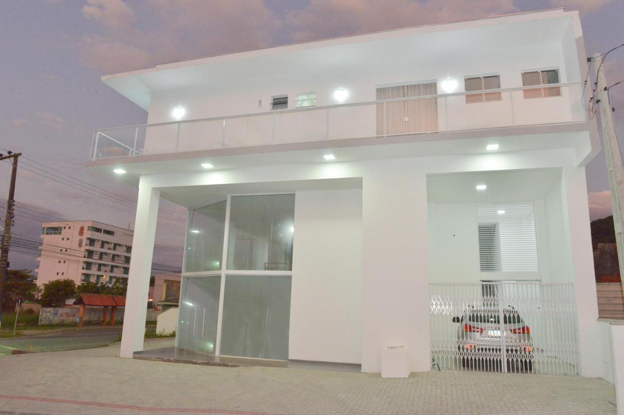 Apartamentos Sinha Penha  Zewnętrze zdjęcie